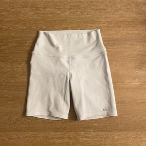 Alo Yoga 7” High-Waist Biker Short